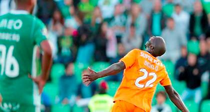 Τρένο που δεν κάνει… στάσεις η Πόρτο!