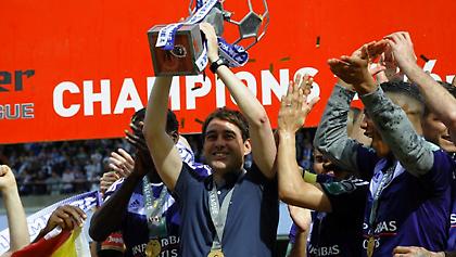 Ψάχνει προπονητή η Άντερλεχτ