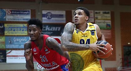 Πήρε… παραμάζωμα την ΤΣΣΚΑ ο Μουρ του Λαυρίου (video)