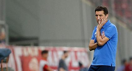 Δείγμα ανασφάλειας και ευκαιρία για τον Χάσι