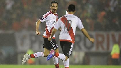 ΑΠΙΣΤΕΥΤΑ «όργια» Σκόκο: Έβαλε πέντε γκολ σε τρομερή ανατροπή της Ρίβερ (video)