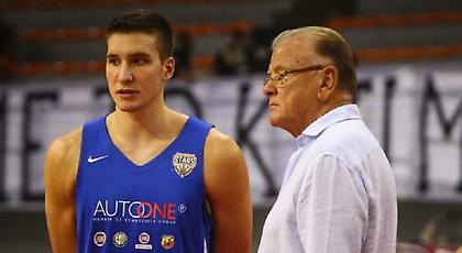 Μπογκντάνοβιτς: «Ανεπανάληπτος προπονητής και άνθρωπος ο Ίβκοβιτς του είμαι ευγνώμων»