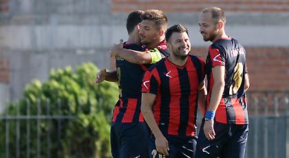 Νοκ άουτ για πέντε μήνες ο Σιαλμάς