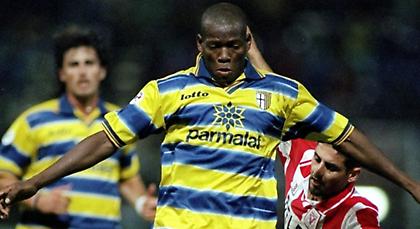 Πρόταση στον Φαουστίνο Ασπρίγια να πρωταγωνιστήσει σε ερωτική ταινία! (pics)