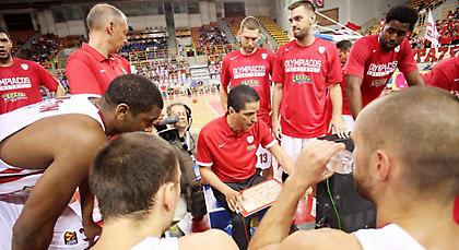 Σφαιρόπουλος: «Υπολογίζω και τους 15 παίκτες που έχω»