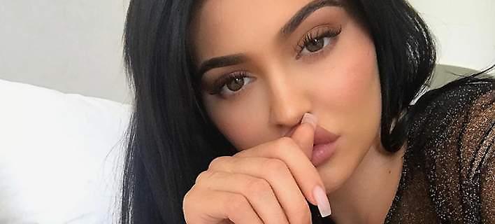 Εγκυος η 20χρονη Κάιλι Τζένερ- Η μικρότερη της οικογένειας των Καρντάσιαν (pics)