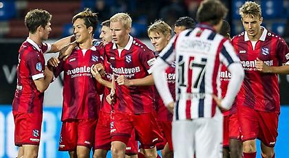 Η Χέρενφεν «πάτησε» τη Βίλεμ του Τσιμίκα, η Φέγενορντ την… πάτησε!