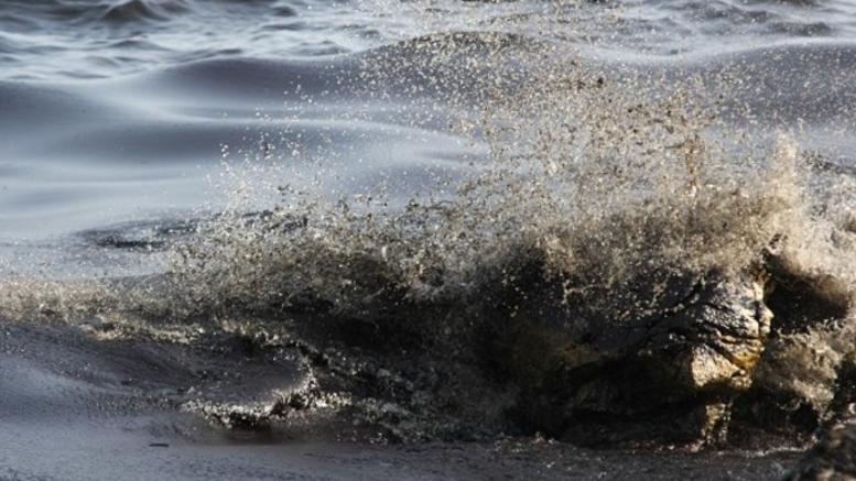 15 ημέρες μετά το ναυάγιο στο Σαρωνικό: Καταστροφή, ερωτήματα, δυσαρέσκεια