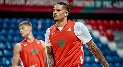 Διέλυσε την Ουσάκ η Κουμπάν