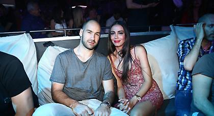 Ευχές στην οικογένεια Σπανούλη από τον Ολυμπιακό (pic)