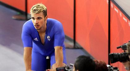 Βολικάκης: «Πληρώνουμε μόνοι μας τα έξοδα»