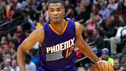 «Έδεσαν» Γουόρεν, έχασαν Γουίλιαμς οι Σανς