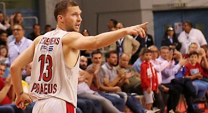Στρέλνιεκς στο sportfm.gr: «Με εξιτάρει να παίρνω το τελευταίο σουτ»