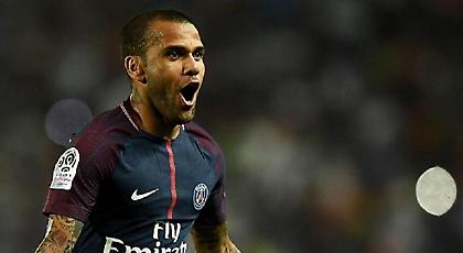 Με Ντάνι Άλβες αιφνιδίασε την Μπάγερν η Παρί (video)