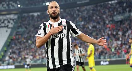 Μπήκε και πλήγωσε τον Ολυμπιακό ο Ιγκουαΐν… (video)