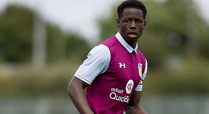 Άρσεναλ, Γιουνάιτεντ και Έβερτον για Κέιναν Ντέιβις