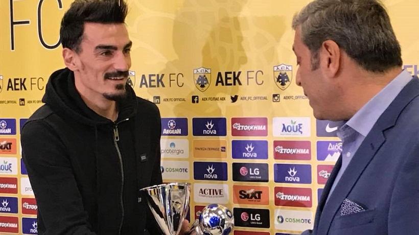 Tα πήρε όλα κι έφυγε ο Λάζαρος!