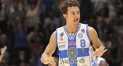 Για πάντα στη Σάσαρι ο Ντεβέκι