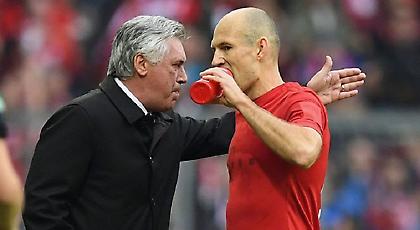 Ρόμπεν: «Πιο σκληρή η προπόνηση στις ακαδημίες του γιου μου, παρά με Αντσελότι»