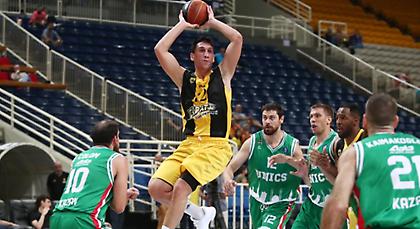 Λαρεντζάκης στον ΣΠΟΡ FM: «Θέλουμε μια ομάδα που θα παλεύει σε κάθε ματς για τη νίκη»