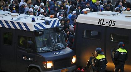 Ξυλοδαρμός του Αρκάντιους Μάλαρτζ και συμπαικτών του από οπαδούς της Λέγκια!