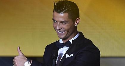 Μία από τις «Χρυσές Μπάλες» του δημοπράτησε ο Κριστιάνο Ρονάλντο