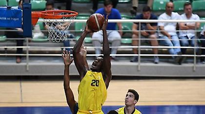 Νοκ άουτ για τον Άρη ο Μόραντ