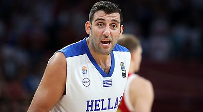 Ο Μπουρούσης έβλεπε Άρης-ΠΑΟΚ στην Κίνα (pic)