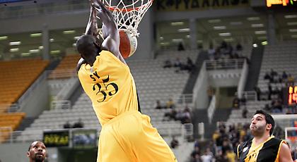 Ο Σι… πετάει (pic)