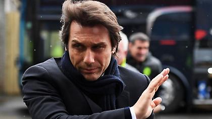 Βλέπει την έξοδο ο Κόντε