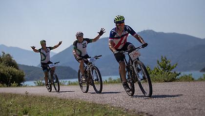 Γνωρίζοντας και κατακτώντας την Πίνδο με το ποδήλατο