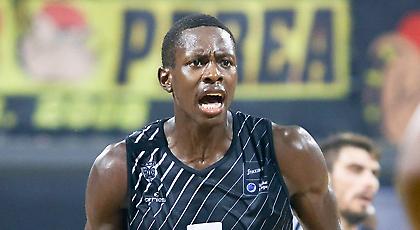 Κρουμπάλι: «Μας ξύπνησε η ήττα από τον Άρη,  τώρα πρέπει να βγάλουμε πάθος»