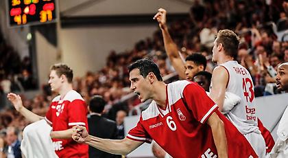 Ξέσπασε η Μπάμπεργκ, καλός ο Ζήσης