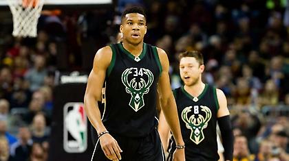 Η επιστροφή του Γιάννη με τους Μπακς (video)