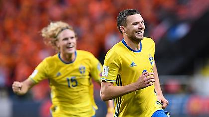 «Καθάρισε» για τη Σουηδία ο Μπεργκ (video)