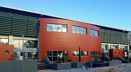 Εγκαινιάζεται το νέο κλειστό Παλαιού Φαλήρου (pics)