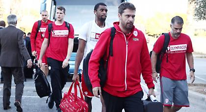 Η άφιξη του Ολυμπιακού στο ΣΕΦ (video)