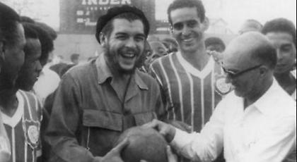 «Το ποδόσφαιρο δεν είναι ένα απλό παιχνίδι. Είναι κι ένα όπλο της Επανάστασης»