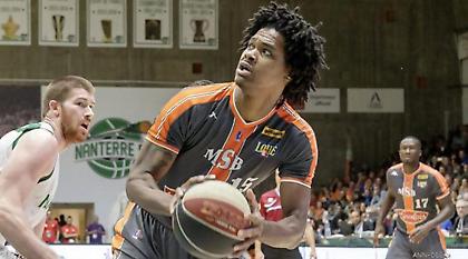 Αντίπαλος του ΠΑΟΚ ο Ζελαμπάλ