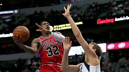 Δύο έως τέσσερις εβδομάδες εκτός ο Νταν