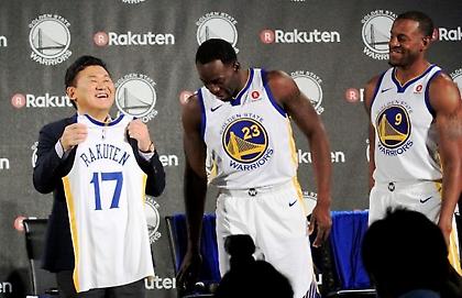 «Τρελά» έσοδα για το ΝΒΑ από συνεργασία στην Ιαπωνία