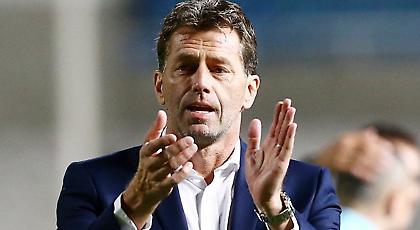 Για τα μπαράζ θες 3-5-2 και Μπακάκη