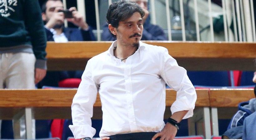 Γιαννακόπουλος: «Πείτε την αλήθεια για τα χρέη»