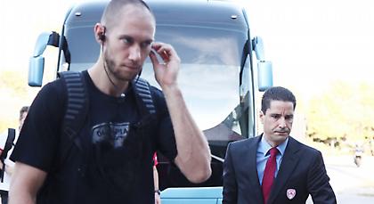 Αποφασίζει για το αν θα πάει για τον αντι-Τιλί ο Ολυμπιακός