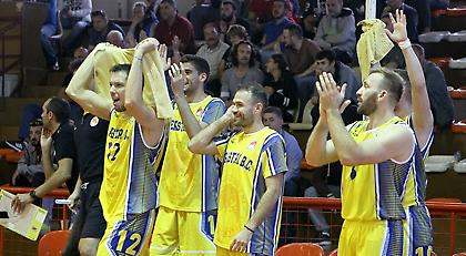 Δύο στα δύο για Περιστέρι