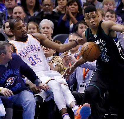 Ντουράντ: «Το ταβάνι του Αντετοκούνμπο είναι να γίνει ο… καλύτερος όλων των εποχών»!