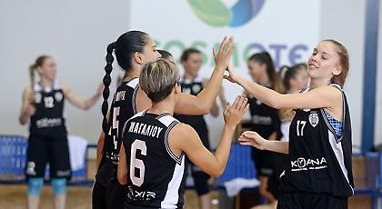 Από το αεροπλάνο σε... buzzer beater η Αλμπάνεζ (video)