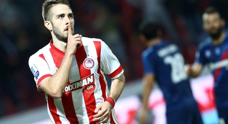 Ευχές από Ολυμπιακό σε Φορτούνη (pic)