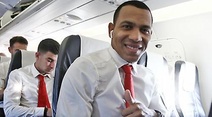 Η πτήση του Ολυμπιακού για Βαρκελώνη με... πιλότο τον Σάββα Θεοδωρίδη (video)