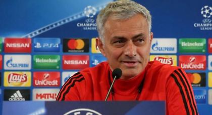 Μουρίνιο: «Πώς είναι δυνατόν να τελειώσω την καριέρα μου στη Γιουνάιτεντ;»